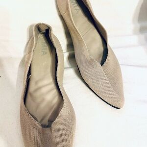 MIA Women's Kerri Knit Ballet Tan Flats size 8.5 GUC